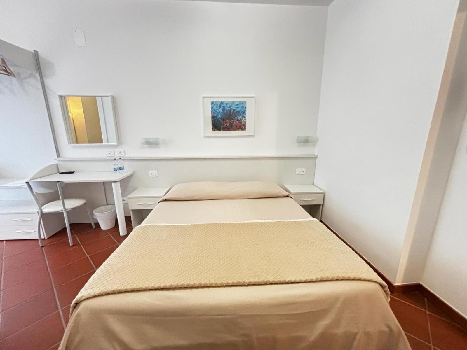 La Nuova Dimora B&B ลาควิลา ภายนอก รูปภาพ
