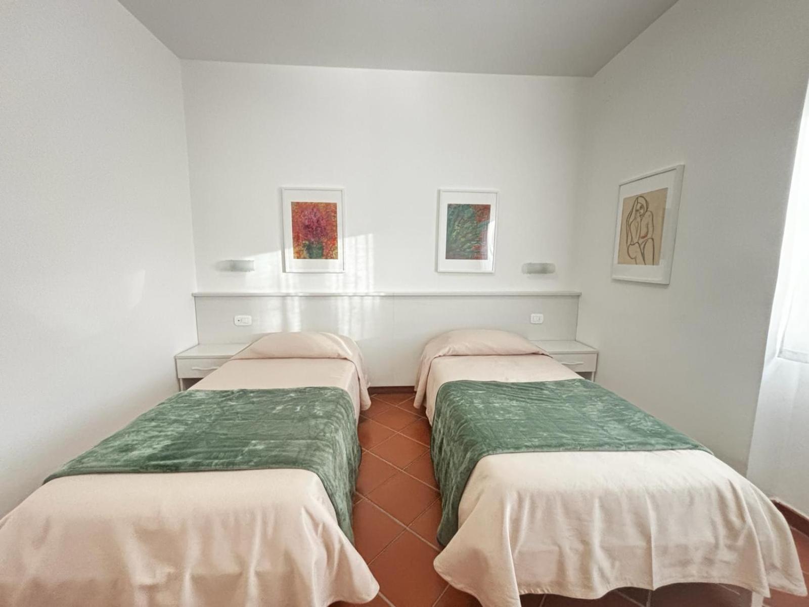 La Nuova Dimora B&B ลาควิลา ภายนอก รูปภาพ