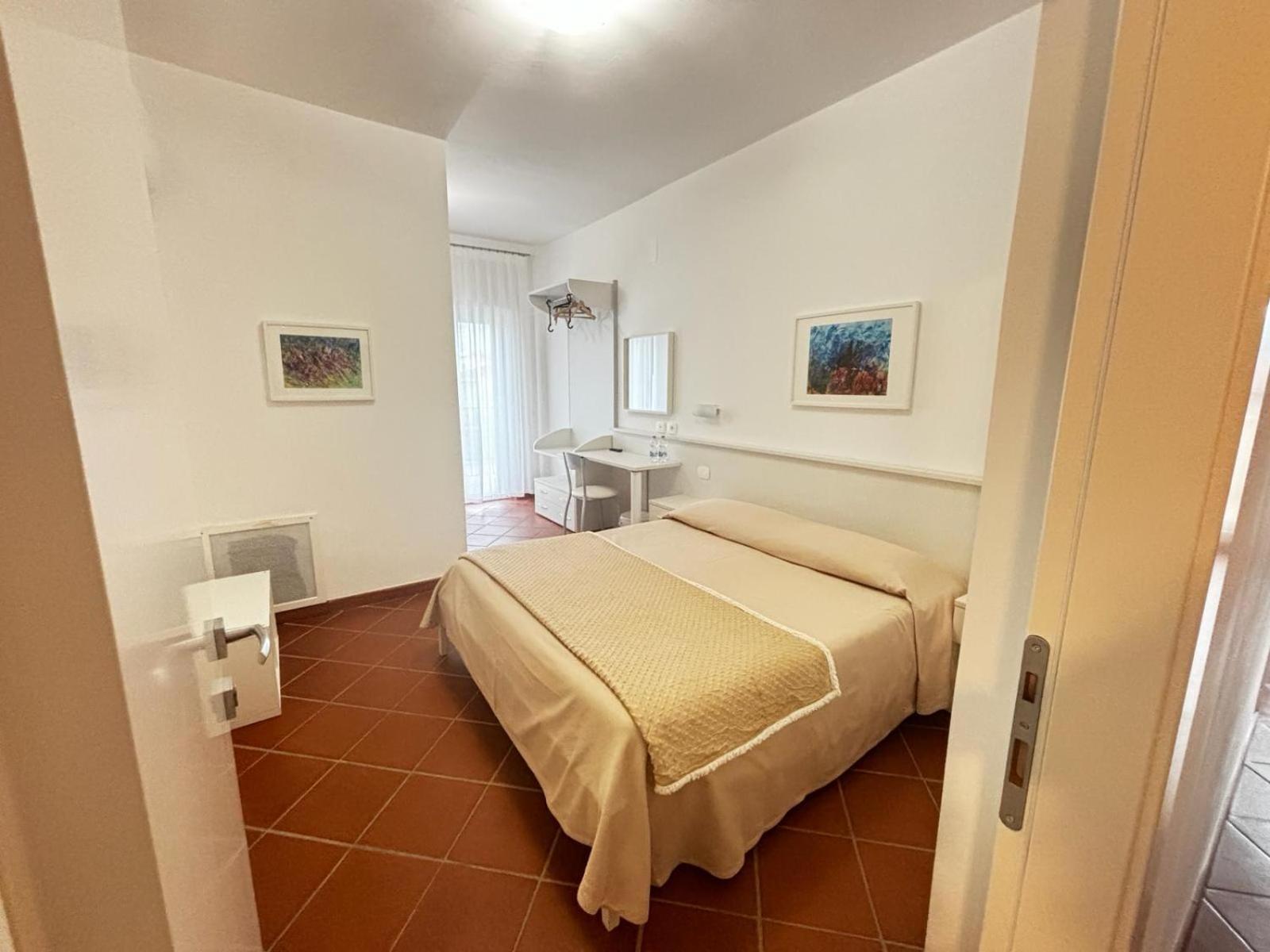 La Nuova Dimora B&B ลาควิลา ภายนอก รูปภาพ