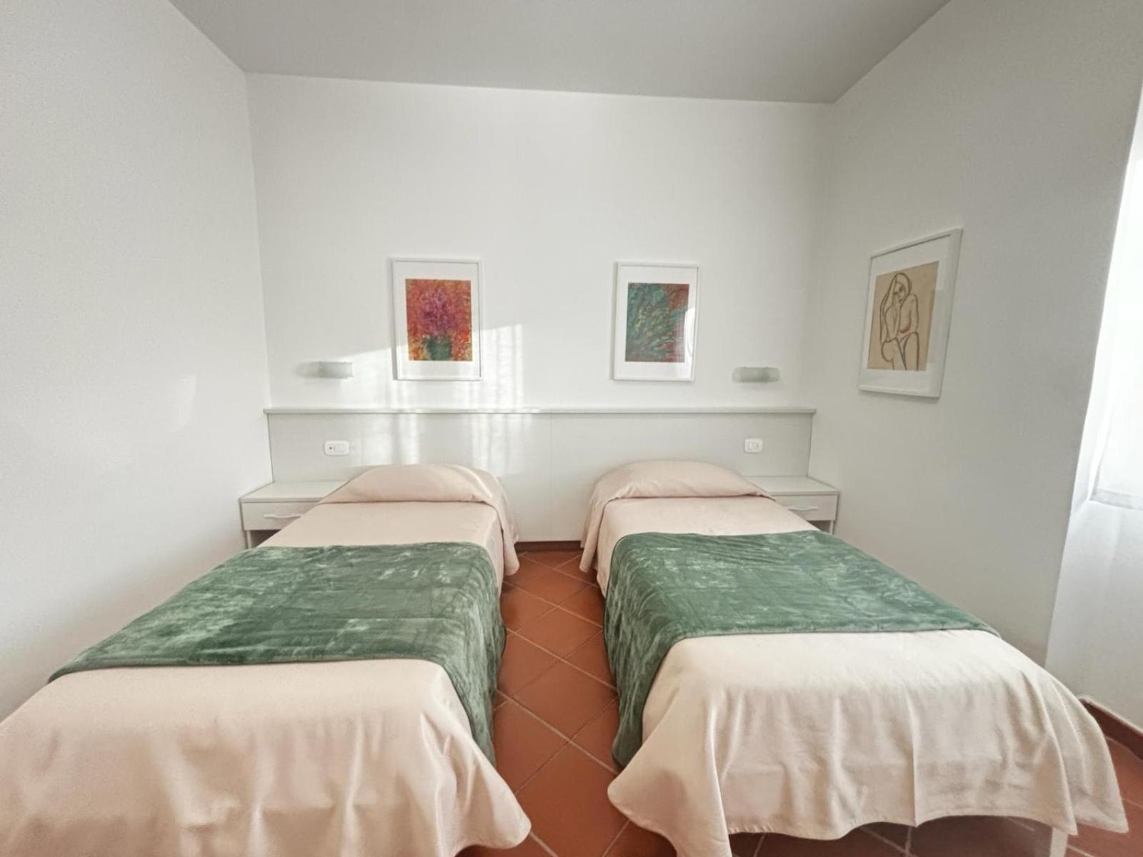 La Nuova Dimora B&B ลาควิลา ภายนอก รูปภาพ