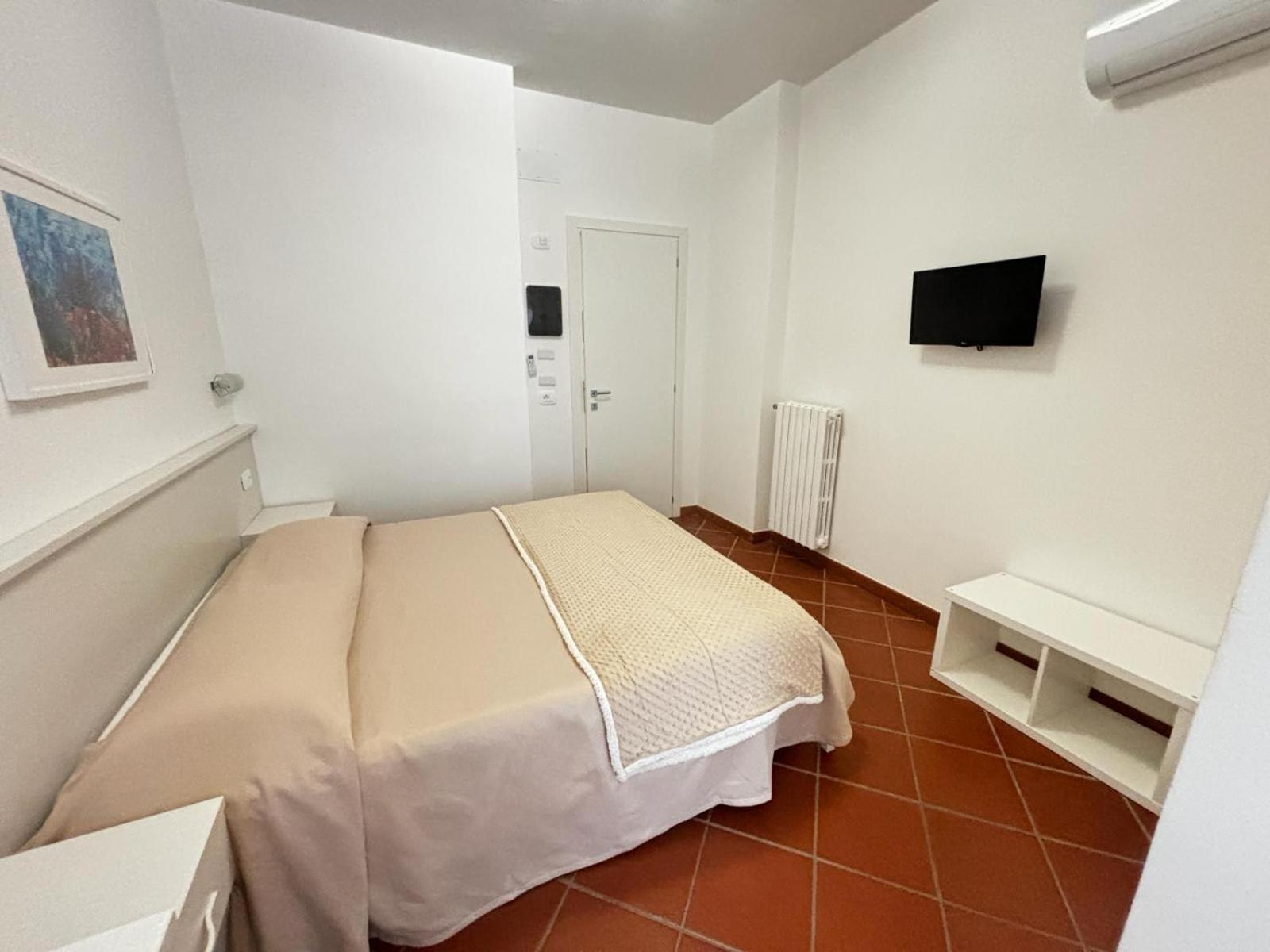 La Nuova Dimora B&B ลาควิลา ภายนอก รูปภาพ